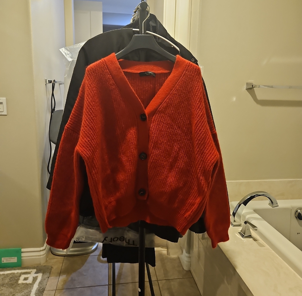 Weekend Max Mara Red Button-Front Women's Sweater Cardigan